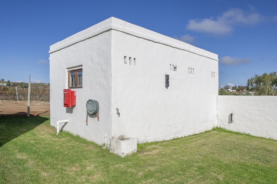 7 Bedroom Property for Sale in Stellenbosch Farms Western Cape